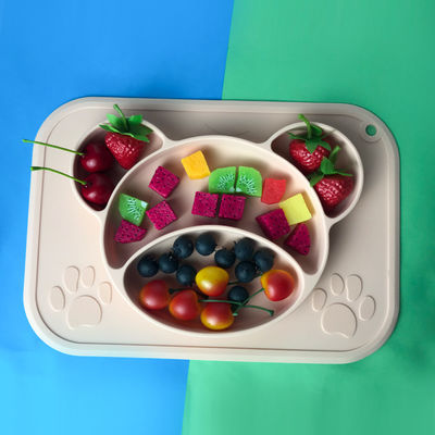 주문 세트 아이를 먹이는 주문 제작된 반달곰 모양 실리콘은 자유로운 Bpa를 도금처리합니다 online manufacture